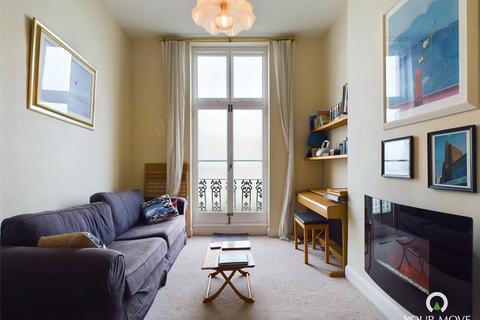 2 bedroom flat for sale, Royal Crescent, Kent CT9