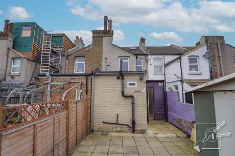 3 bedroom terraced house for sale, Havelock Road, Gravesend