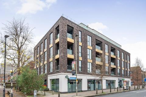 2 bedroom flat for sale, Falcon Road, Battersea