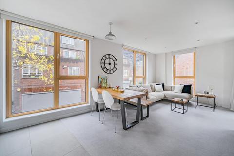2 bedroom flat for sale, Falcon Road, Battersea, London, SW11