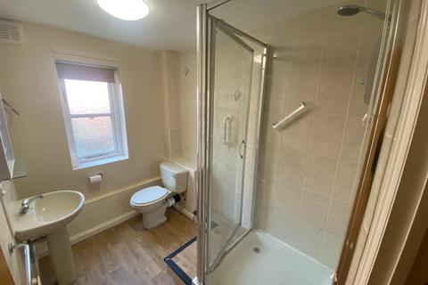 2 bedroom flat to rent, Long Street, Wigston