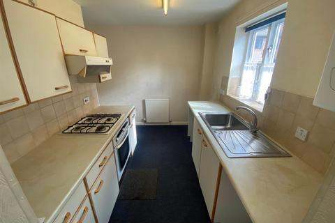 2 bedroom flat to rent, Long Street, Wigston