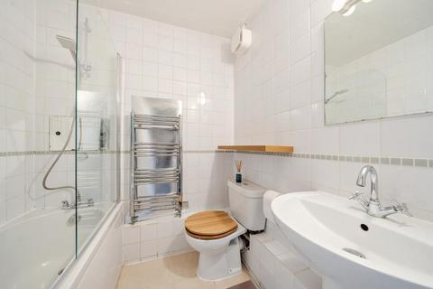 1 bedroom flat for sale, High Wycombe,  Buckinghamshire,  HP11