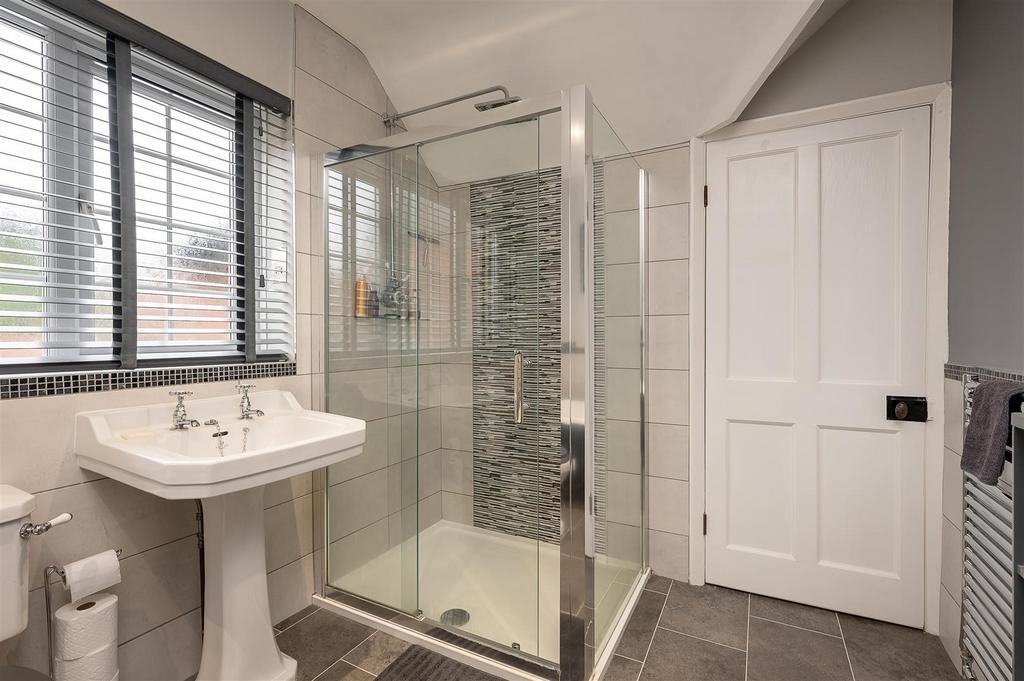14.bathroom