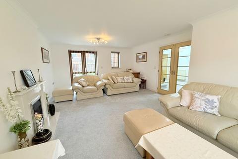 undefined, Sandy Hill Rise, Shirley