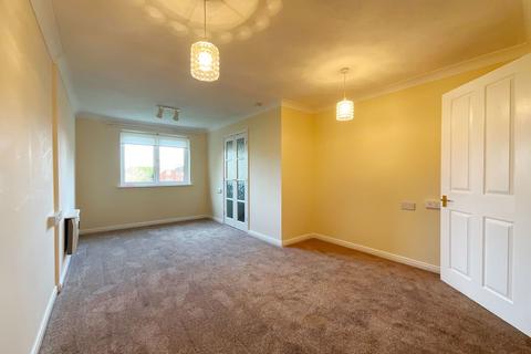 2 bedroom retirement property for sale, Cambridge Road, Southport PR9