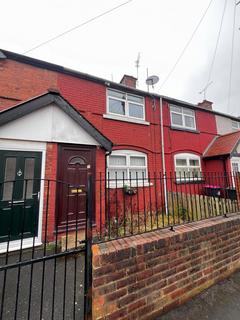 3 bedroom terraced house to rent, Beresford Road, Maltby, Rotherham, S66 7PF