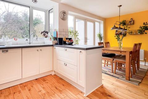 8 Elms Drive, Kirk Ella, Hull, HU10 7QJ