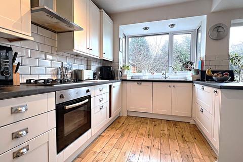 8 Elms Drive, Kirk Ella, Hull, HU10 7QJ