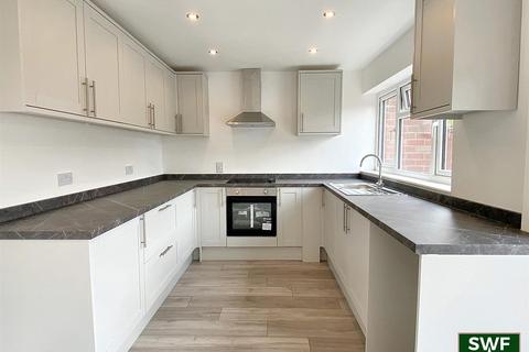 14 Cavendish Close, Kingswinford, DY6 9PR