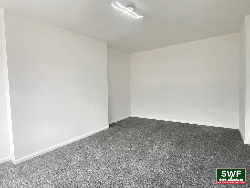 Living room3.jpg