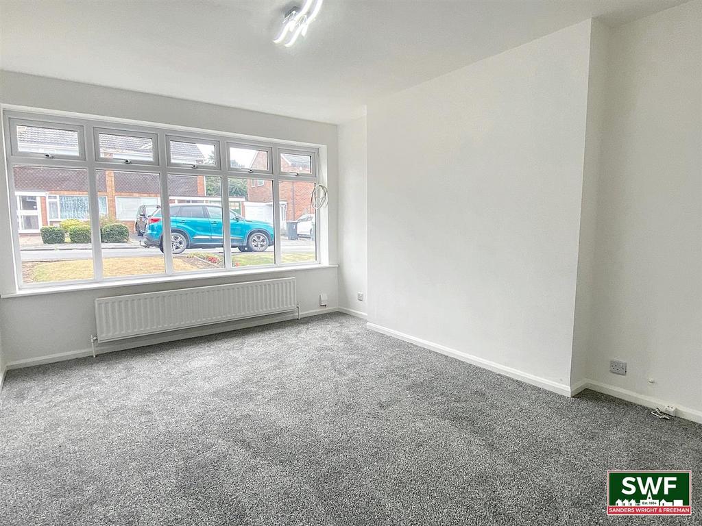 Living room1.jpg