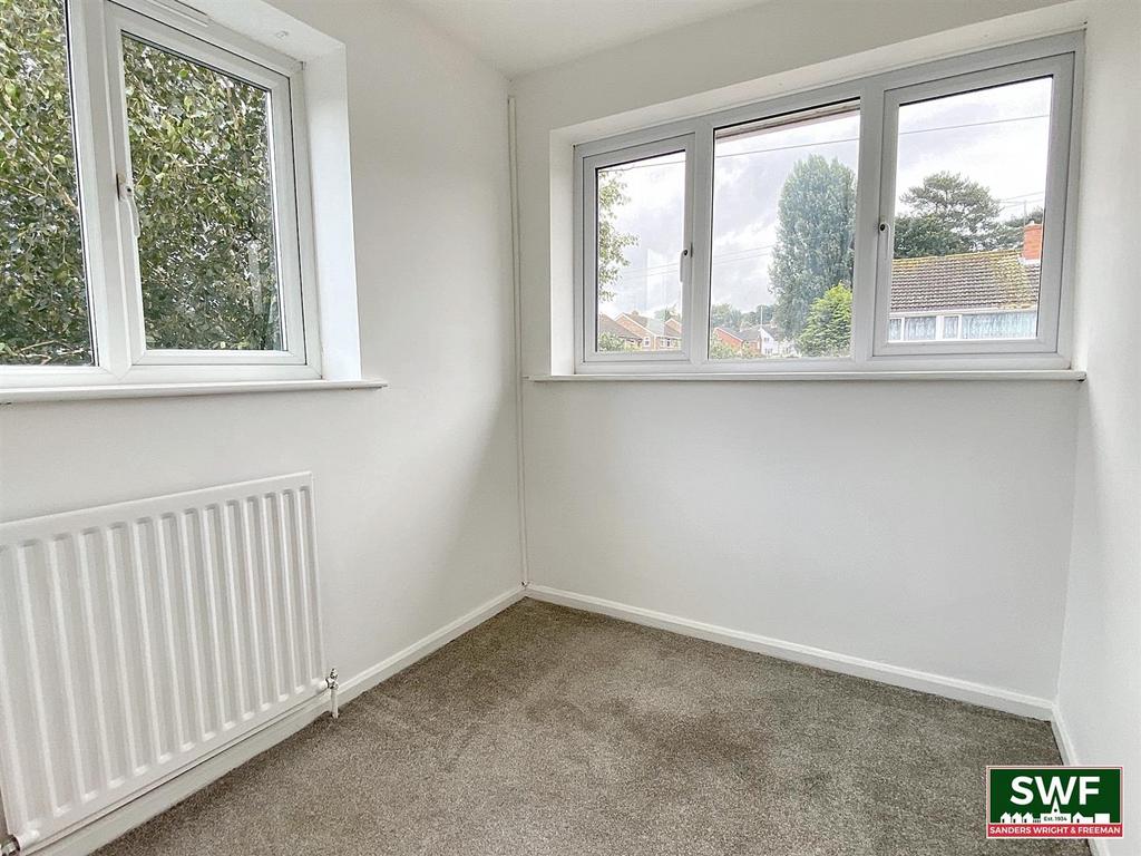 Bedroom 3.jpg