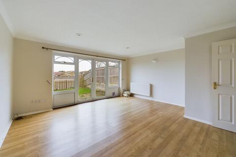 72 Beech Hill, Haywards Heath, RH16 3RX