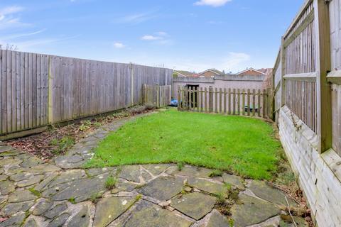 72 Beech Hill, Haywards Heath, RH16 3RX