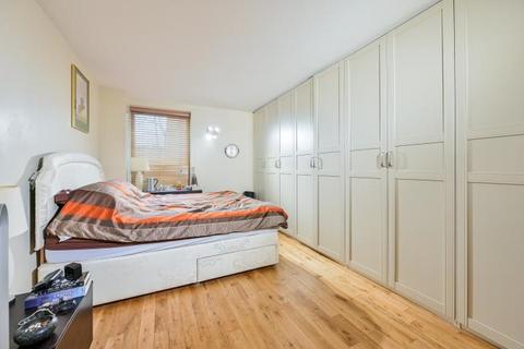 1 bedroom flat for sale, Great Suffolk Street, London, SE1