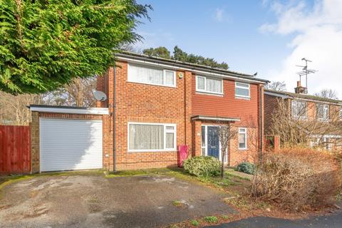 3 bedroom semi-detached house for sale, 25 Linstead Road, Farnborough, Hampshire, GU14 9HH