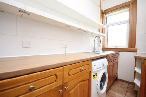 2 bedroom flat to rent, Gallowhill Road, Paisley, PA3