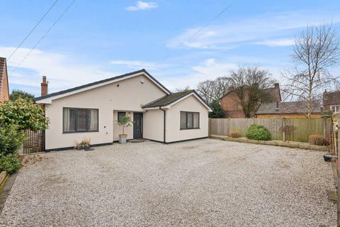 3 bedroom detached bungalow for sale, Wellington Road, Burton Joyce, Nottingham, NG14 5GQ