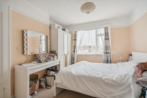 3 bedroom semi-detached house for sale, Woodberry Avenue, North Harrow, HA2