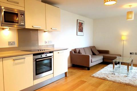 2 bedroom flat to rent, Water Gardens Square, London SE16