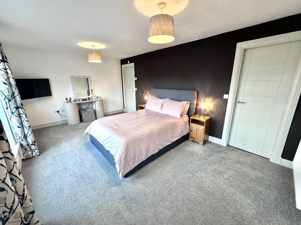 Master Bed