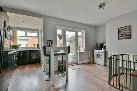 49 Fairfield Road, Doncaster, DN5 9BP