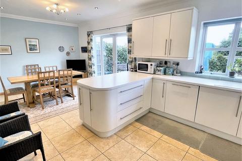 4 bedroom detached house for sale, Atheling Road, Hythe, SO45