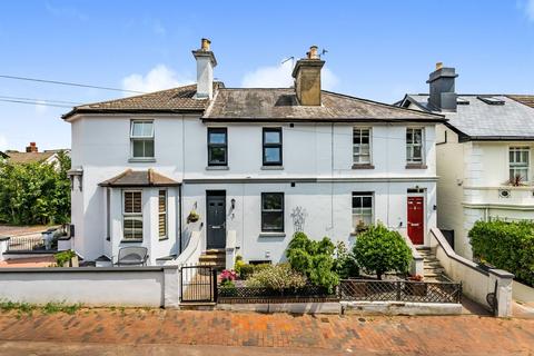 4 bedroom terraced house to rent, Dunstan Road, Tunbridge Wells, TN4