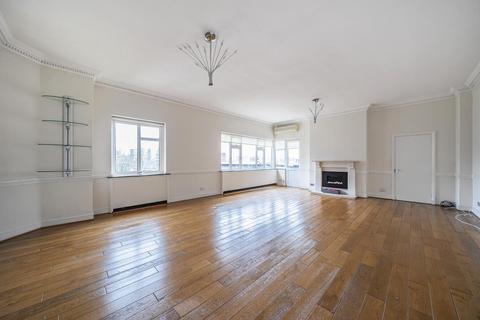 3 bedroom flat for sale, Avenue Road, St Johns Wood