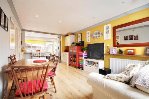 3 bedroom terraced house for sale, Prime Hertford Town Centre Location