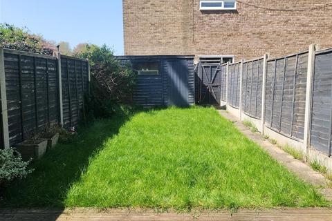 97 Caling Croft, New Ash Green, Longfield, DA3 8PZ