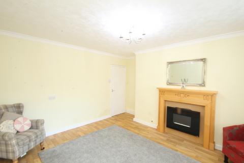 1 bedroom flat for sale, Wardle Close, Stretford, M32 0TF