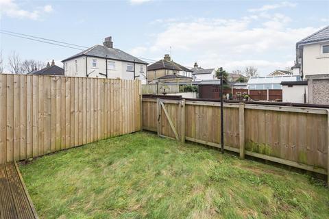 2 bedroom terraced house for sale, Sunnybank Crescent, Leeds LS19