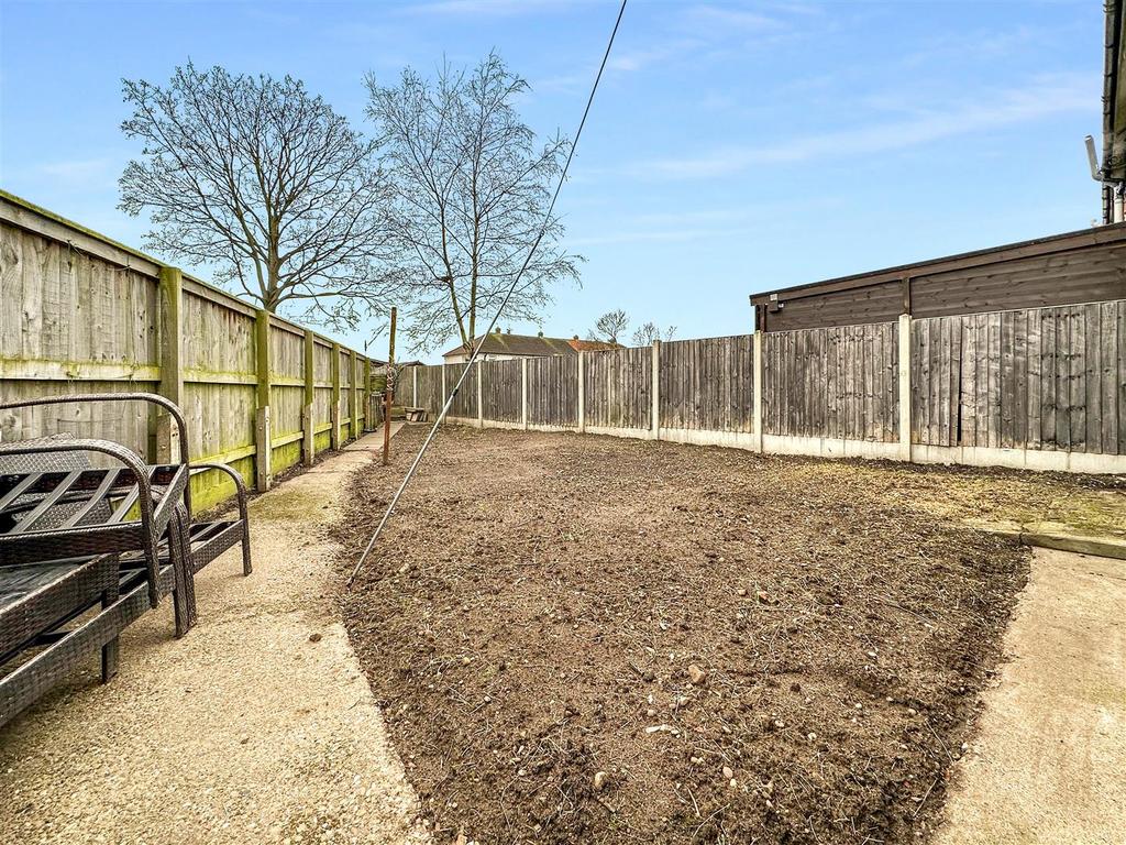 Garden 841