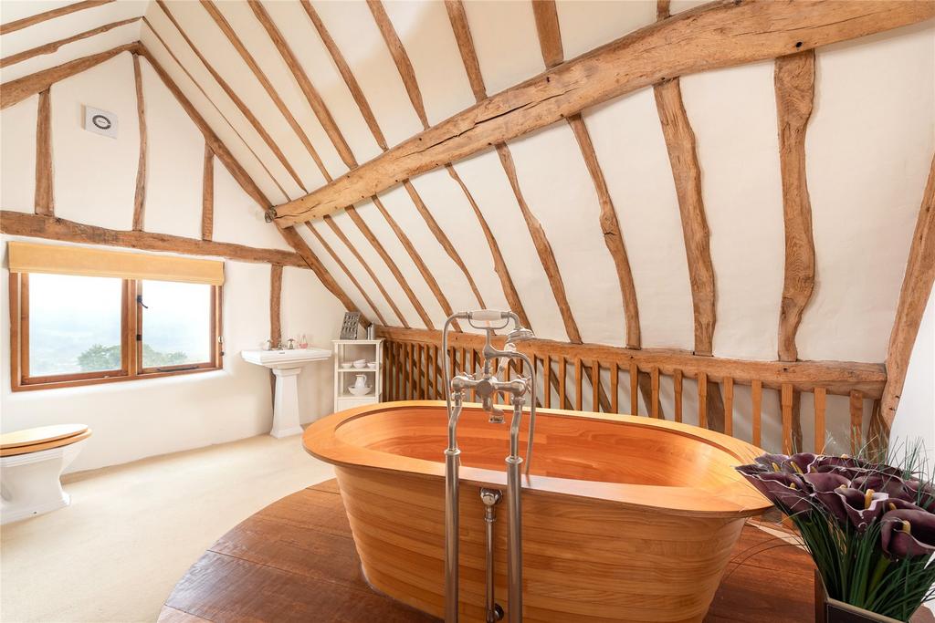 En Suite Bathroom