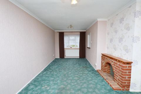 3 bedroom terraced house for sale, 8 Saxon Close, Brentwood, Essex, CM13 2EU