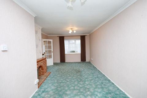 3 bedroom terraced house for sale, 8 Saxon Close, Brentwood, Essex, CM13 2EU