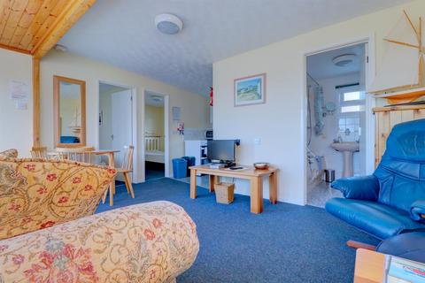 2 bedroom chalet for sale, Golden Bay HV Merley Road, Westward Ho, Bideford