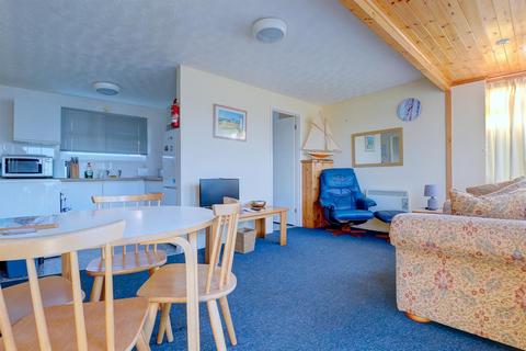 2 bedroom chalet for sale, Golden Bay HV Merley Road, Westward Ho, Bideford