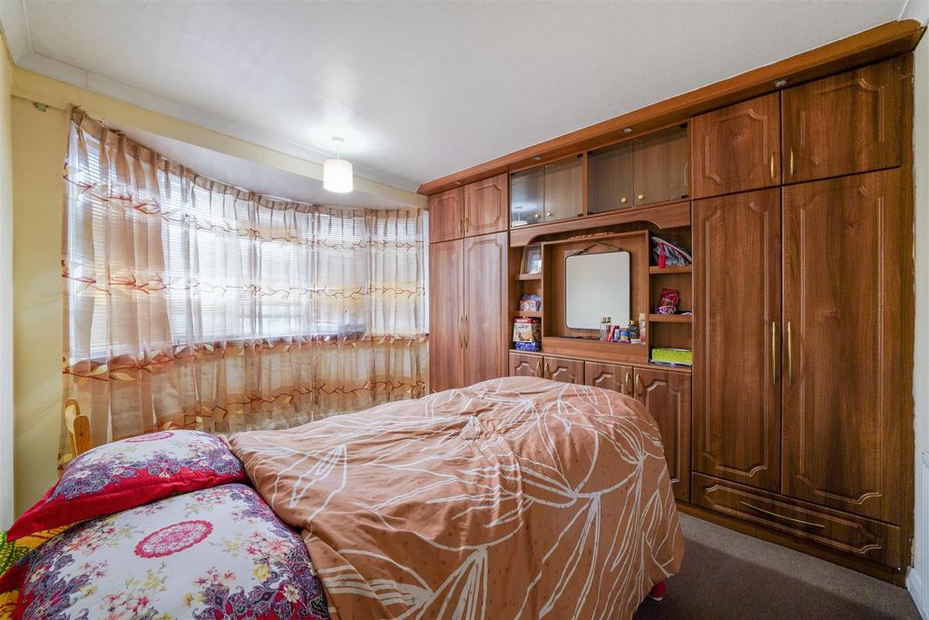 487 Whitton Avenue West - yv JUKaq KFi Da Bk YYF5 ZE.jpg