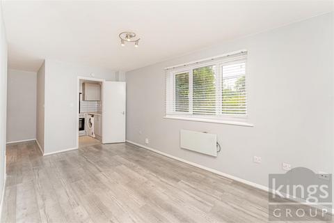 Studio for sale, Athlone Court, Stocksfield Road, London