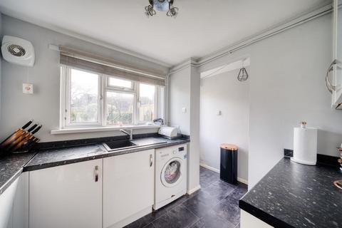 1 bedroom flat for sale, Garden apartment offer exception value for money in Felton village