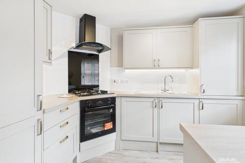 2 bedroom flat for sale, Ladybank Avenue, Fulwood, Preston