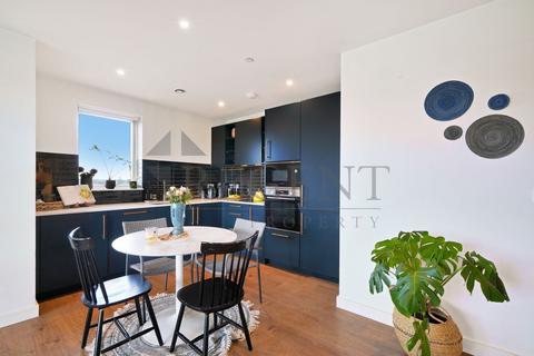 2 bedroom apartment for sale, Alington House, Mary Neuner Road, N8