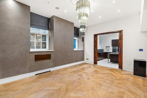 4 bedroom flat for sale, Grosvenor Square, London W1K