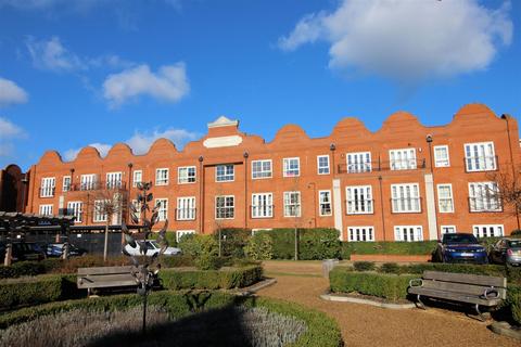 2 bedroom apartment to rent, Gresham Park Road, Old Woking, Woking, Surrey, GU22