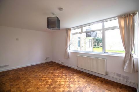 2 bedroom flat to rent, Chesterton Towers, Chesterton, Cambridge