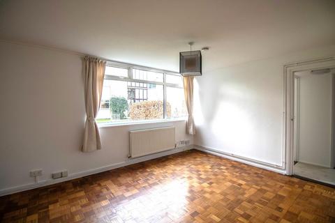 2 bedroom flat to rent, Chesterton Towers, Chesterton, Cambridge