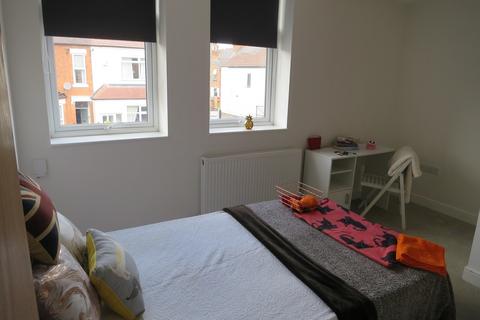 3 bedroom ground floor flat to rent, 1 Edward Road, Edward Road, Nottingham NG2